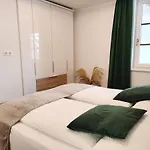 Modern Mountain - Free Parking & Sauna Апартаменты Обертауэрн