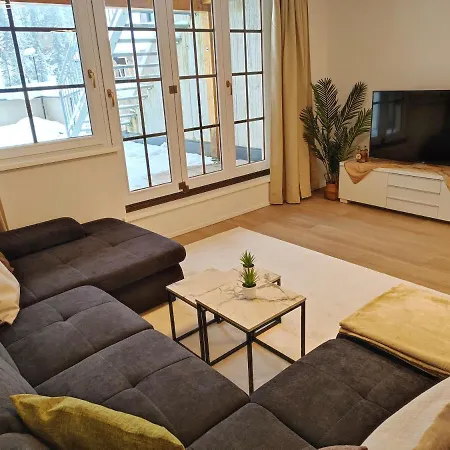 Appartamento Modern Mountain - Free Parking & Sauna *