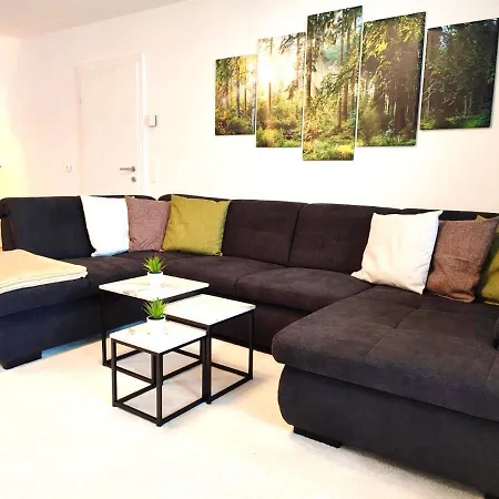 Modern Mountain - Free Parking & Sauna Apartment