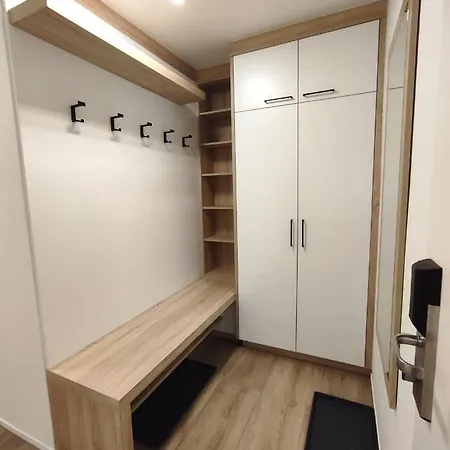 Modern Mountain - Free Parking & Sauna Daire