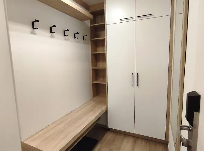 Modern Mountain - Free Parking & Sauna Apartman